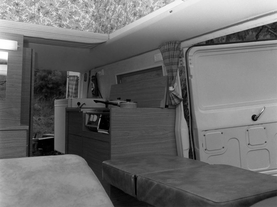  Commer FC 2500 Camper 1971 года  (фото 2 из 2)
